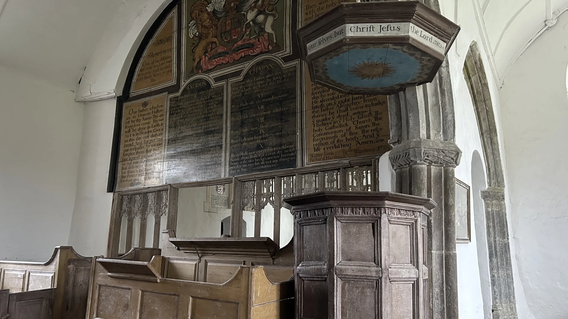 St Petrocks Parracombe, paneling, pulpit and screen