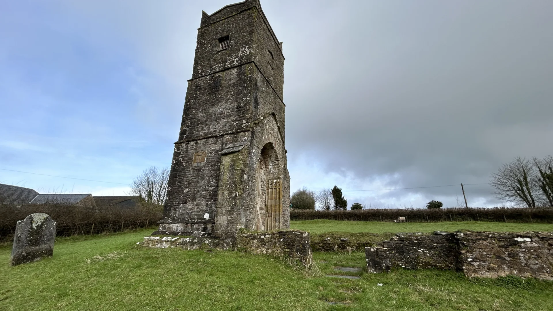 St James Tower Upton