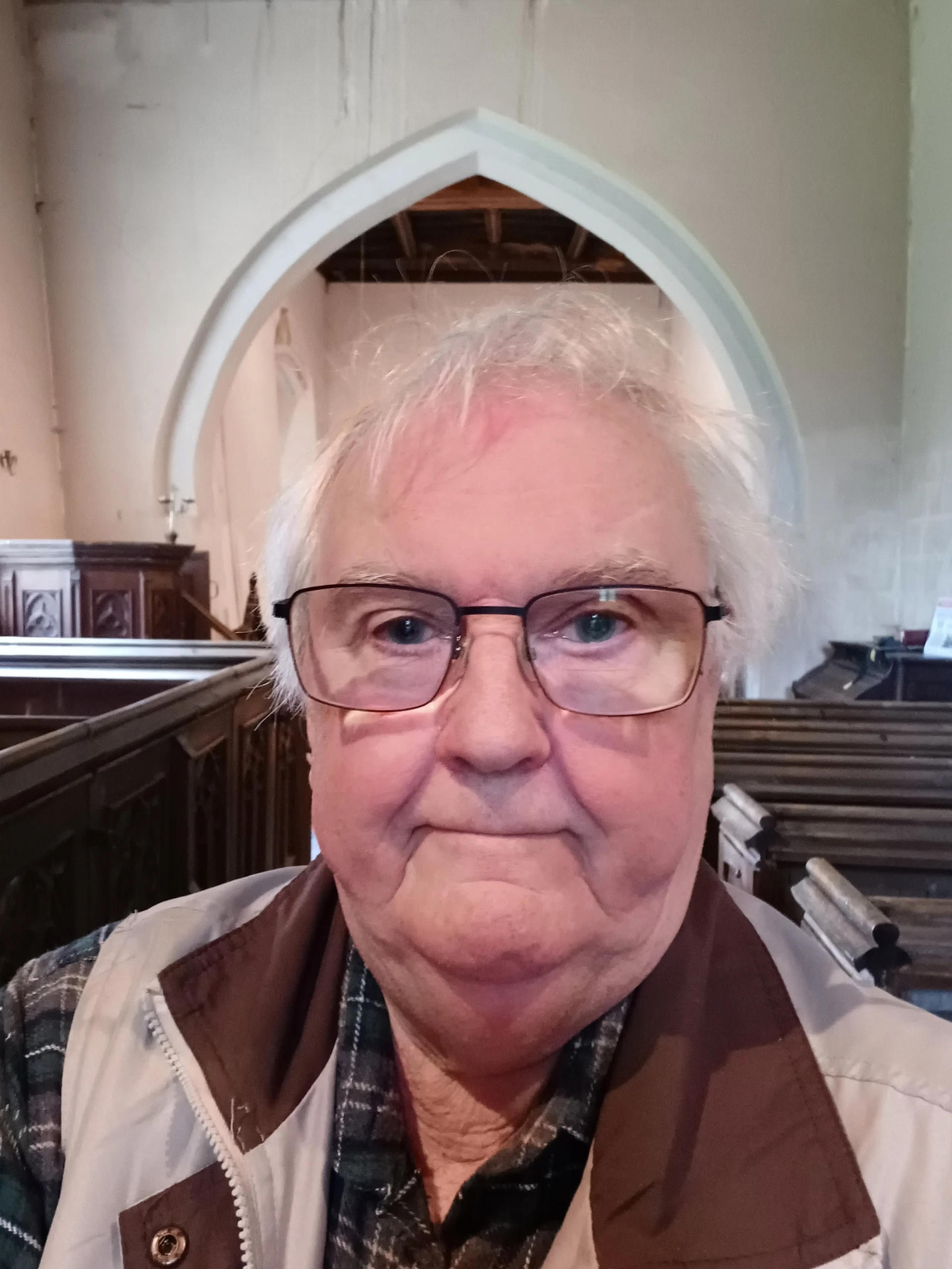 Close up selfie of Barry Wadeson at Farndish