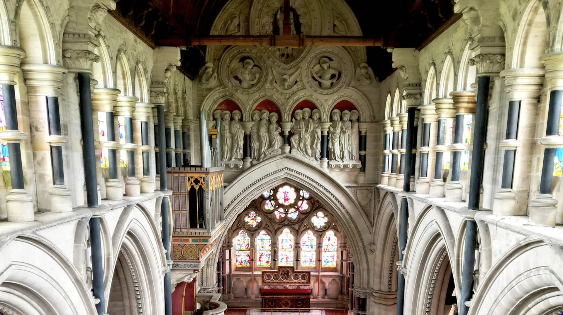 Interior features of the Church of Christ the Consoler